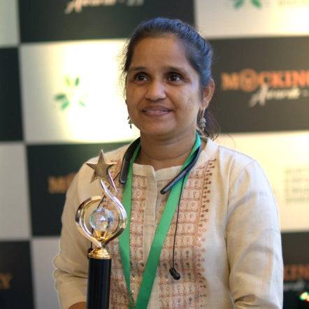 Geetha Saleesh honoured with the Mockingjay Award for her innovative turmeric product Curcumeal.